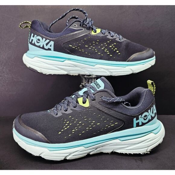 On Running Shoes - Oncloud Women 7.5 Comfy footwear